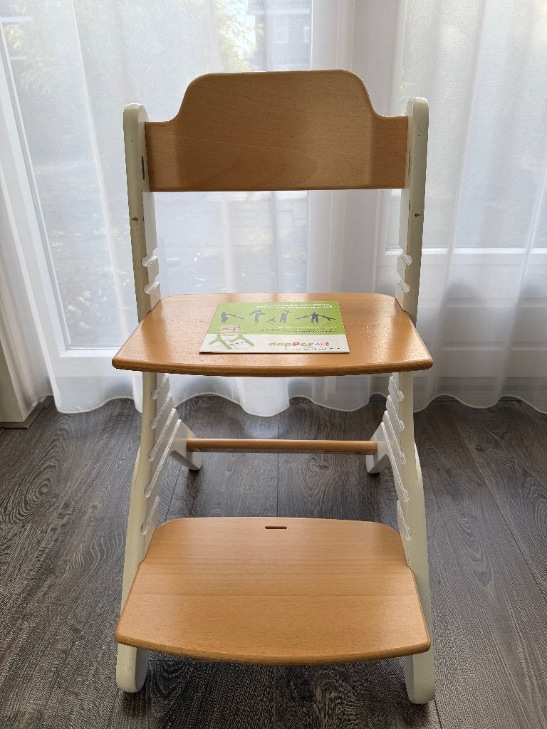 Dapper Meegroeistoel (Wit/ Hout), Ophalen, Gebruikt, Meegroeistoel