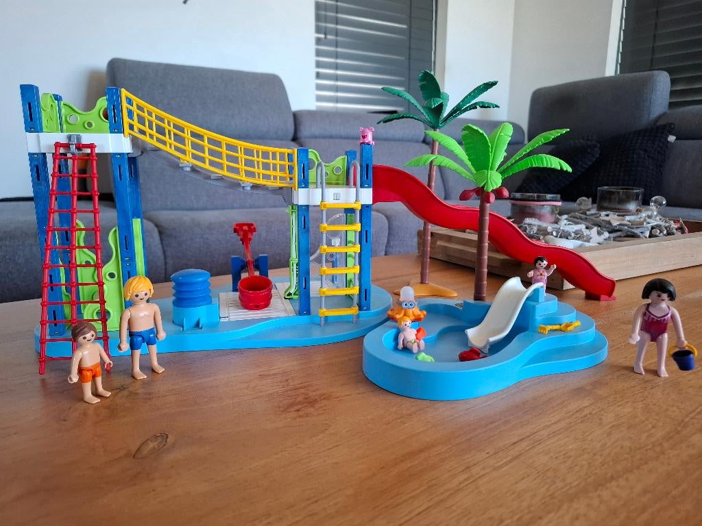 Playmobil waterspeeltuin 6670 en playmobil kinderbad 6673, Kinderen en Baby's, Speelgoed | Playmobil, Ophalen of Verzenden, Gebruikt