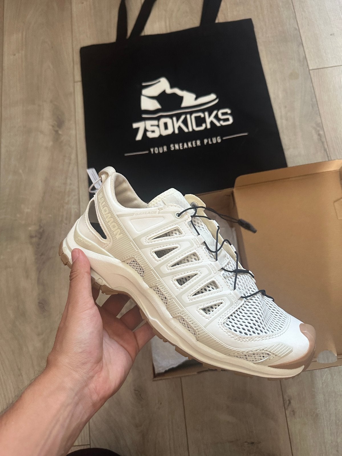 Salomon XA Pro 3D Amphib Vanilla Ice Almond Milk EU42 2/3, Nieuw, Ophalen of Verzenden, Sneakers of Gympen, Overige kleuren