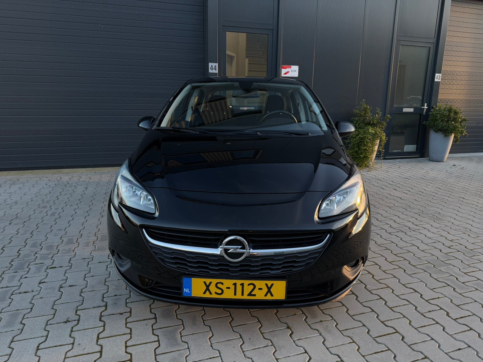 Foto 2 van Opel Corsa 1.0 | CarPlay | Airco | Nieuwe APK | OH-beurt
