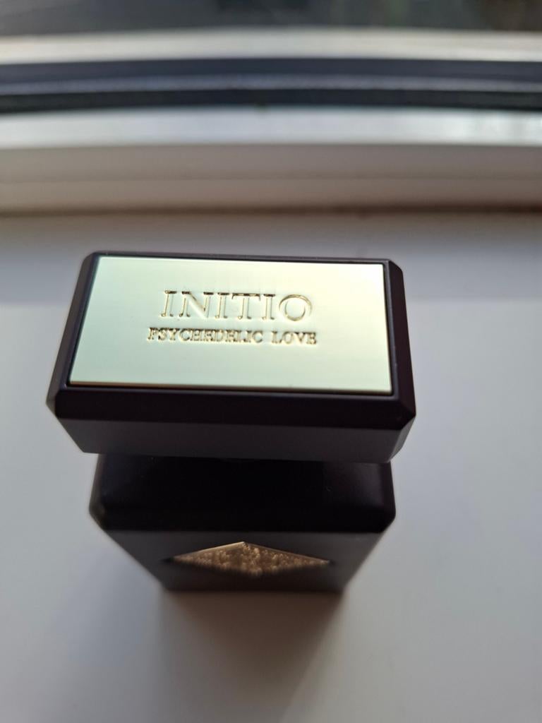 Initio Psychedelic Love Eau de Parfum 90ml, Sieraden, Tassen en Uiterlijk, Uiterlijk | Parfum, Ophalen of Verzenden, Gebruikt