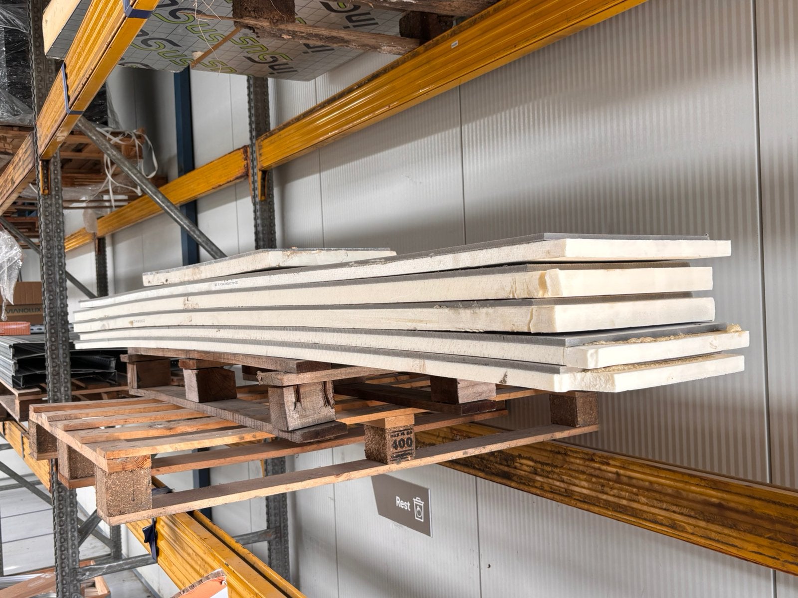 Kantplank grijs 8mm met 20 en 30mm XPS, Doe-het-zelf en Verbouw, Isolatie en Afdichting, Overige materialen, Zo goed als nieuw