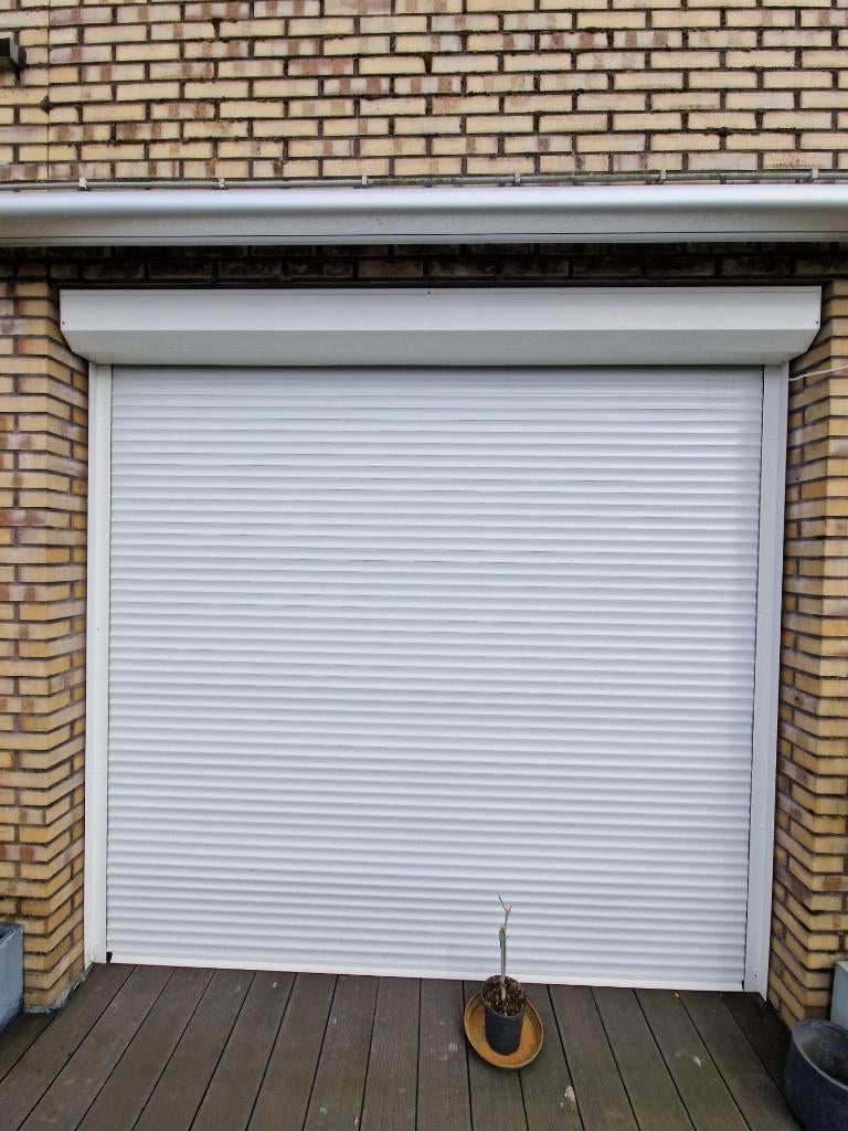 Wit rolluik met Somfy RTS motor – 245 x 240 cm, Ophalen, 200 cm of meer, Wit, Zo goed als nieuw