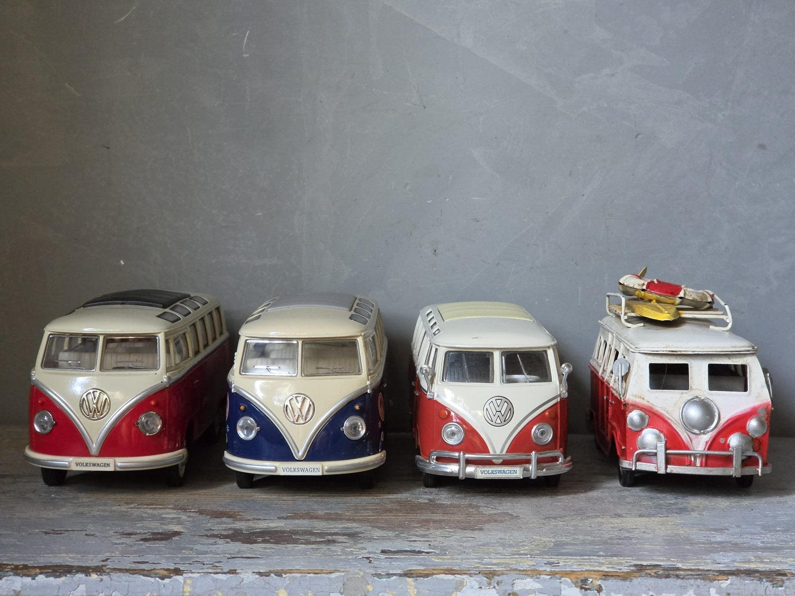 Set VW campers 1:24, Auto, ., Ophalen of Verzenden, Zo goed als nieuw