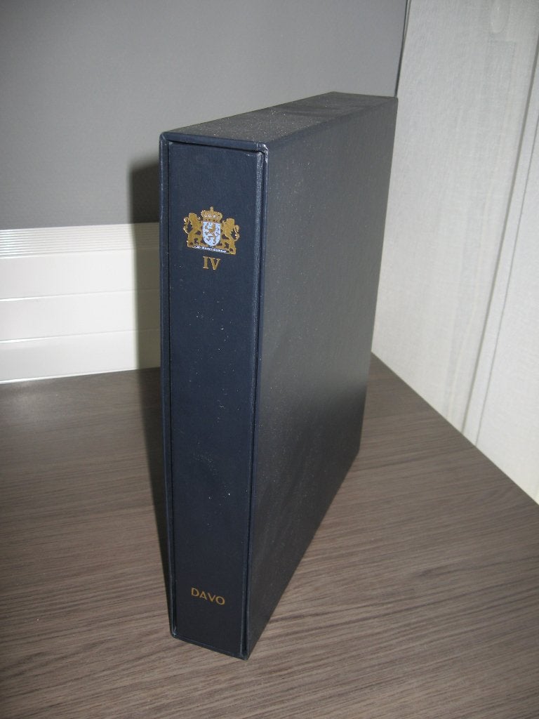 Nederland 1990 t/m 1999, compleet in DAVO Luxe album., Postzegels en Munten, Verzenden, Nederland
