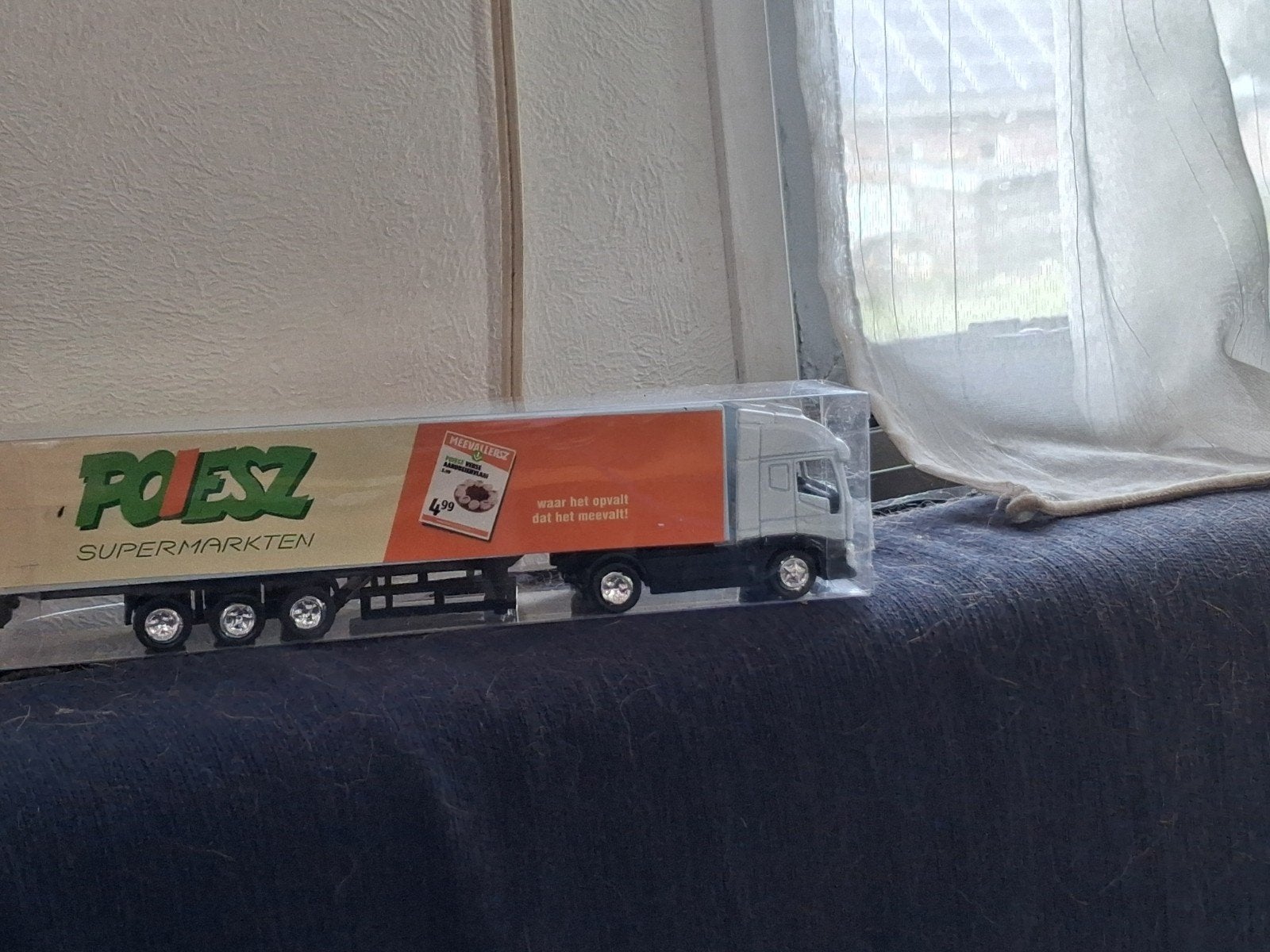 Poiesz Supermarkten Vrachtwagen Model, Hobby en Vrije tijd, Ophalen of Verzenden, Nieuw, Bus of Vrachtwagen, Overige merken