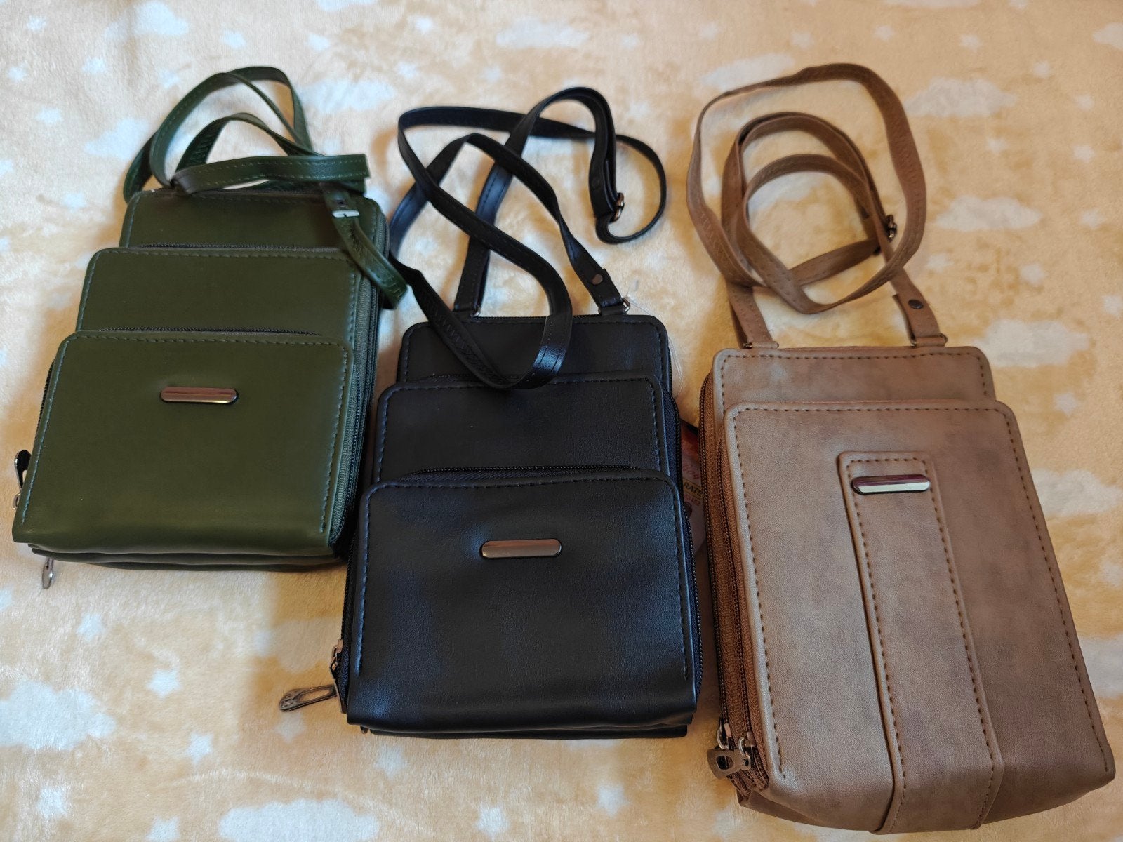 Nieuwe sling bags in diverse kleuren, Ophalen, Nieuw, Groen, Schoudertasje