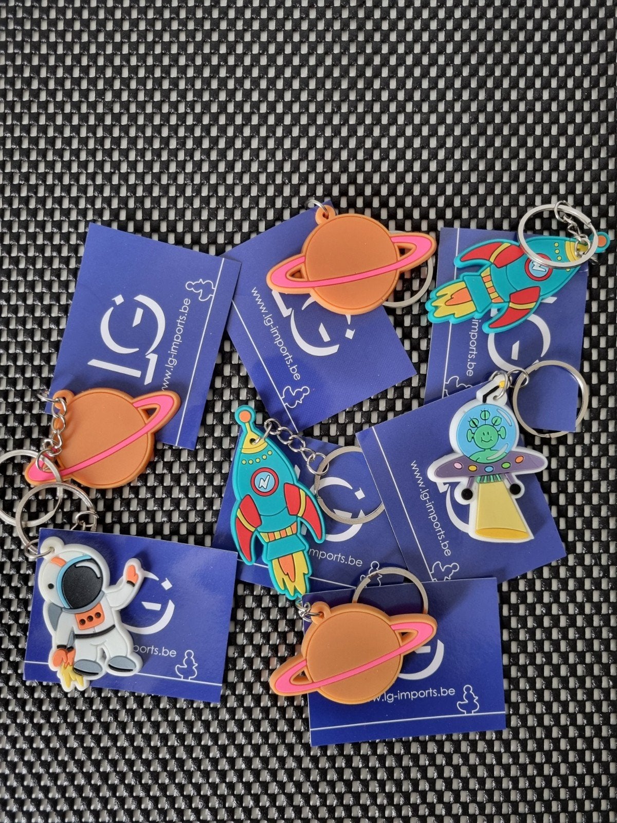 100x Mix Kinder Sleutelhangers - partijhandel markthandel, Ophalen of Verzenden