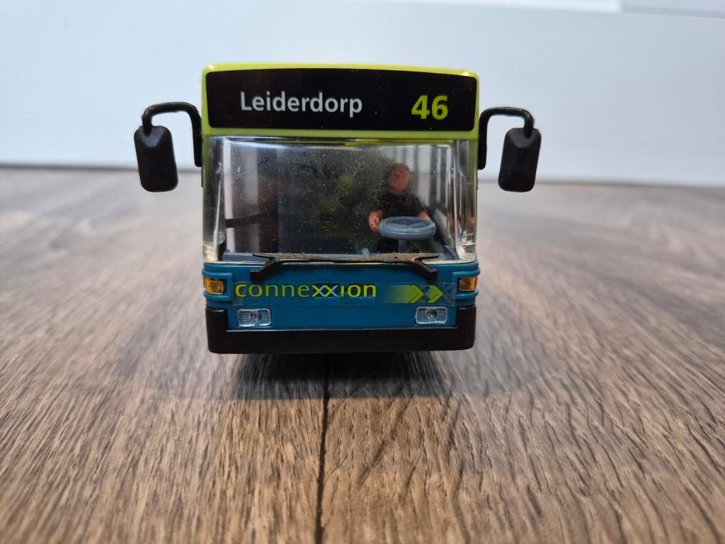 Connexxion gelede bus model - Leiderdorp 46, Hobby en Vrije tijd, Ophalen of Verzenden, Gebruikt, Overige typen