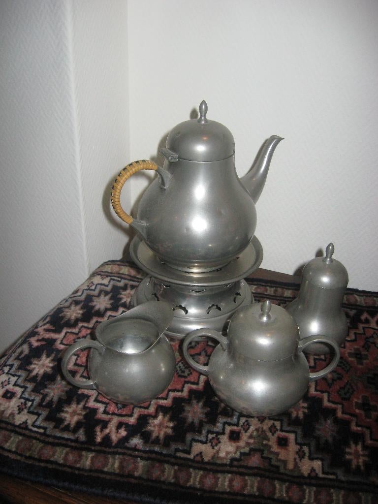 Tinnen koffie kan, warmhouder melkkannetje, suikerpotje ., Antiek en Kunst, Antiek | Tin, Ophalen of Verzenden