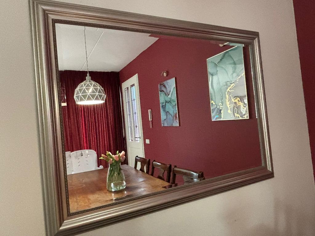 Large decorative wall mirror, Huis en Inrichting, Woonaccessoires | Spiegels, Zo goed als nieuw, Minder dan 50 cm, Minder dan 100 cm