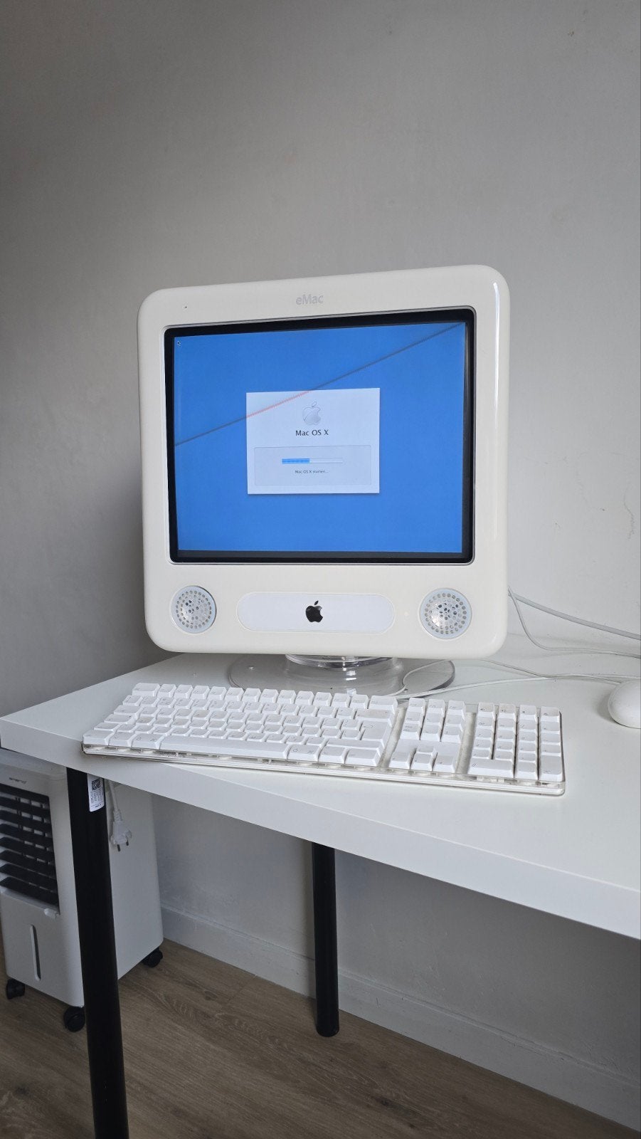Apple eMac uit 2002 - Amper vergeeld, zeer nette staat, Computers en Software, Ophalen, Overige modellen, Minder dan 4 GB, HDD