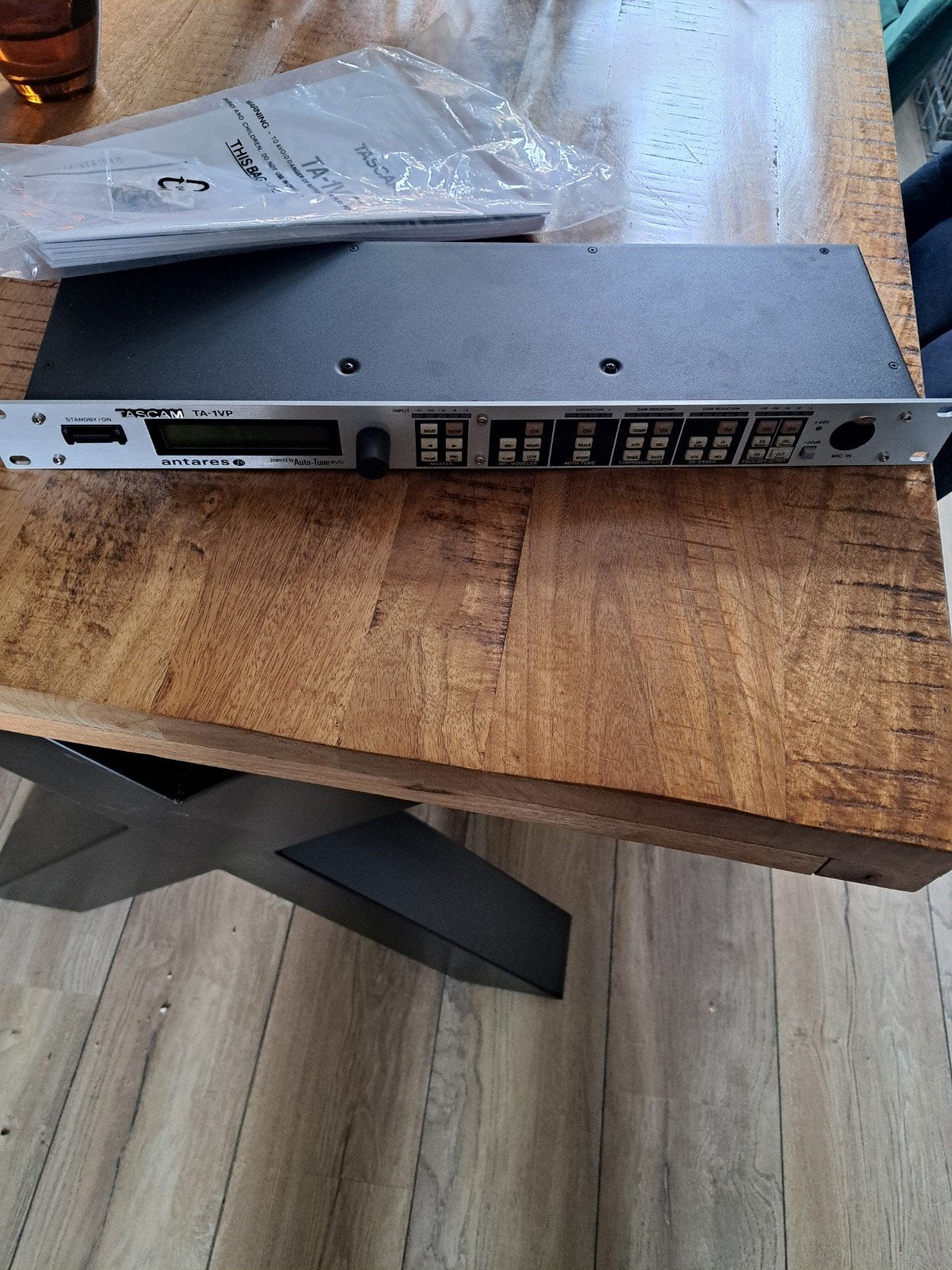 Tascam TA-1VP Antares Auto-Tune Vocal Processor, Ophalen of Verzenden, Zo goed als nieuw, Overige typen