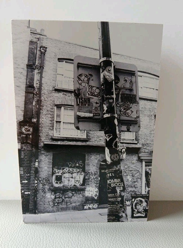 Zolder Op Stelten foto Londen op hout, Debby van Seeters., Minder dan 50 cm, Nieuw, Ophalen of Verzenden, Foto of Poster