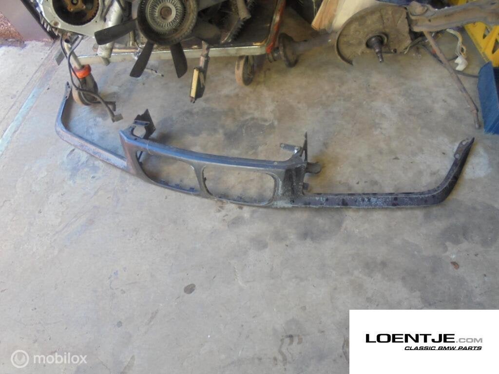 Grillehouder frame front bmw e36, Gebruikt, Ophalen of Verzenden, BMW, BMW