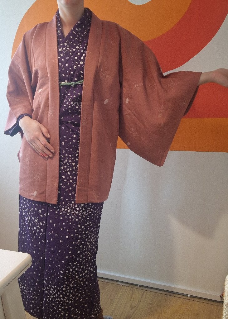 Authentieke vintage Japanse oudroze haori (kimono jasje), Maat 38/40 (M), Verzenden, Jasje, Roze