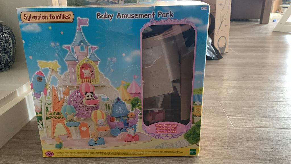 Sylvanian Families Baby Amusement Park, Ophalen of Verzenden, Zo goed als nieuw, Jongen of Meisje