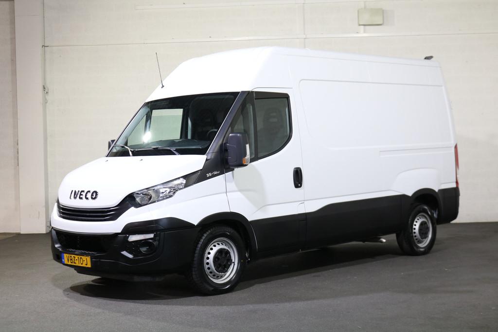 Iveco Daily 35S14 L2 H2 Airco 3.5t Trekhaak (bj 2017), Auto's, Bestelauto's, Gebruikt, Euro 6, Iveco, 14 km/l