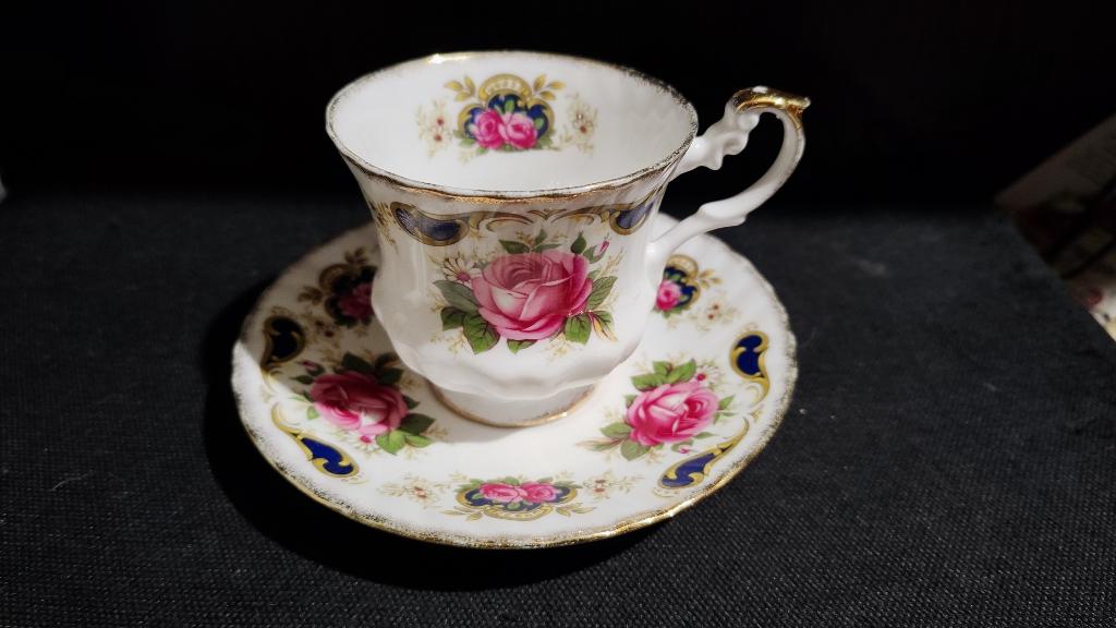 Vintage Queen's Engelse Kop en Schotel – Roze Roos, Antiek en Kunst, Verzenden