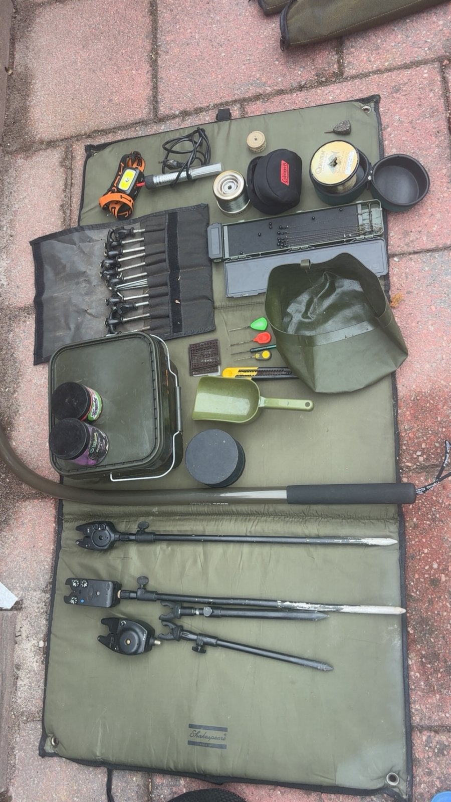 Karperset fox, Ophalen, Zo goed als nieuw, Complete set