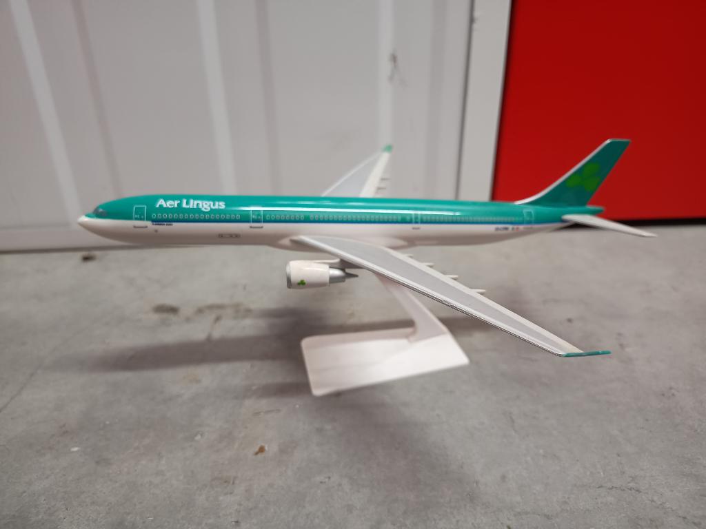Aer Lingus Airbus A330 schaalmodel, Ophalen of Verzenden, Zo goed als nieuw, Schaalmodel