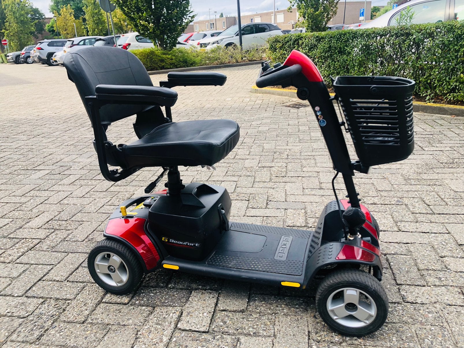 Opvouwbare / opvouwbaar scootmobiel Pride Beaufort Gogo, Diversen, Ophalen of Verzenden, Zo goed als nieuw