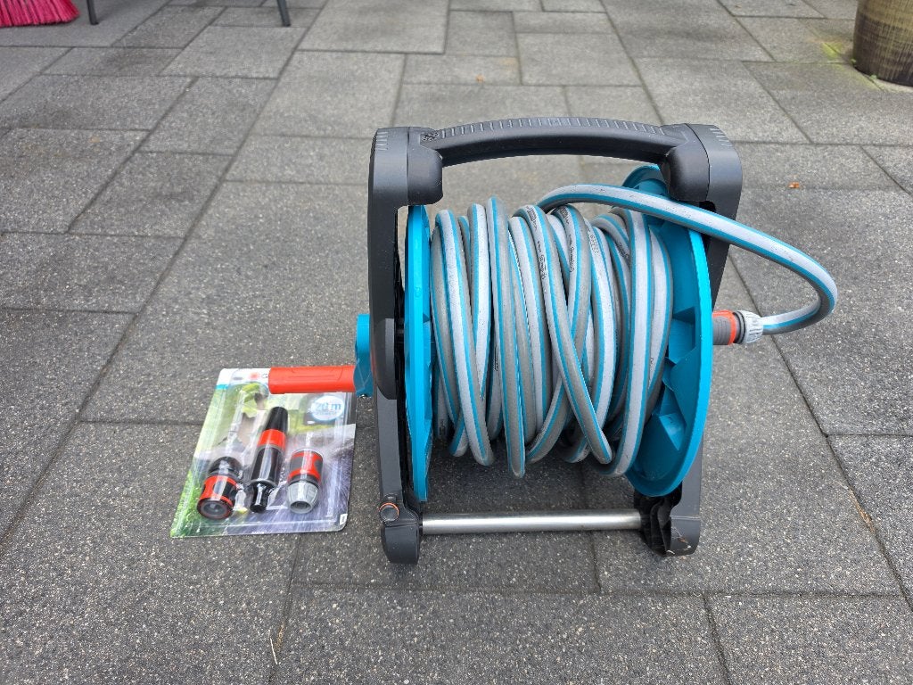 Gardena tuinslang op haspel., Ophalen, Gebruikt, Tuinslang
