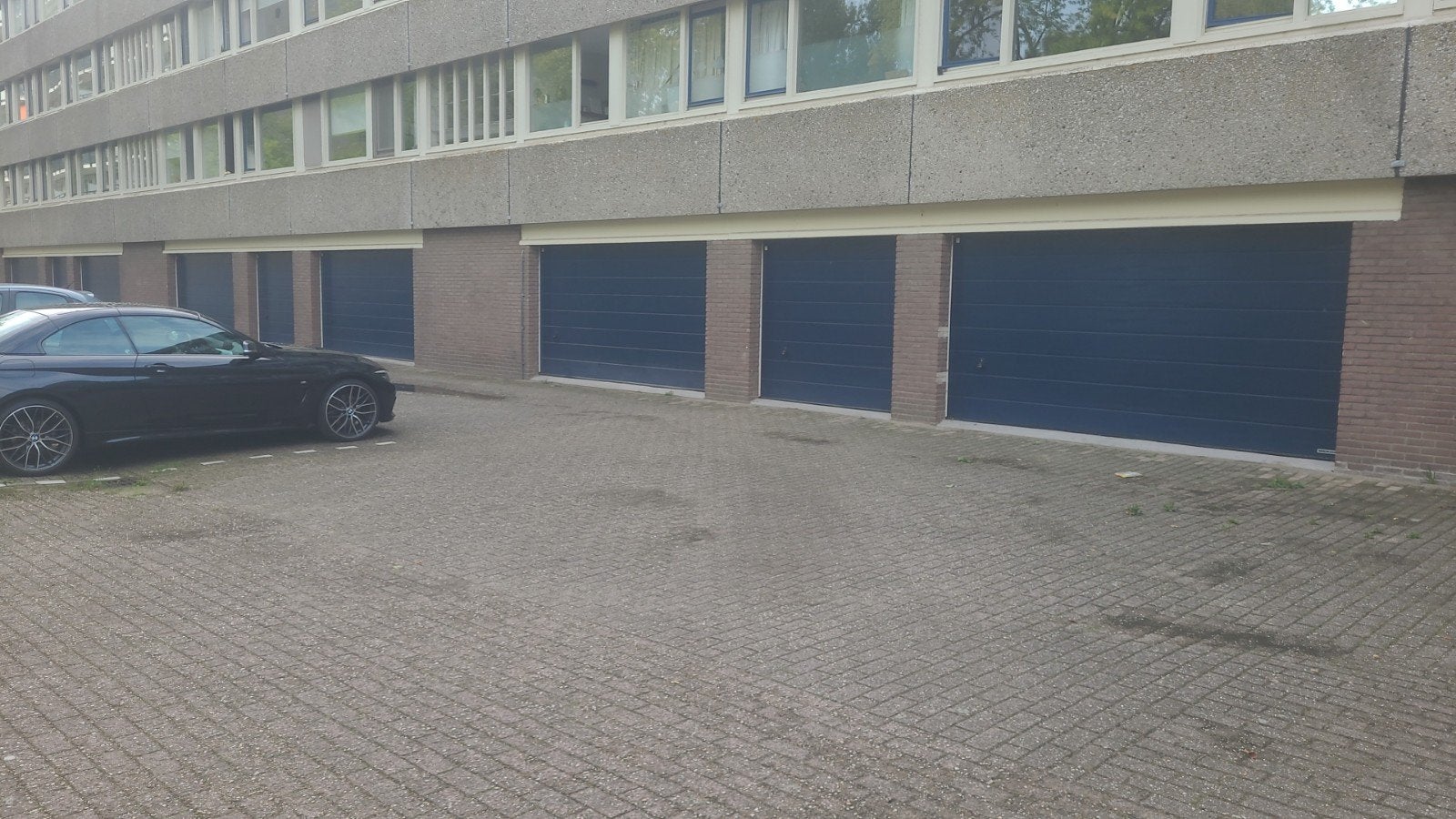 Garagebox te huur met elektra & water nabij centrum A'foort, Auto diversen, Autostallingen en Garages