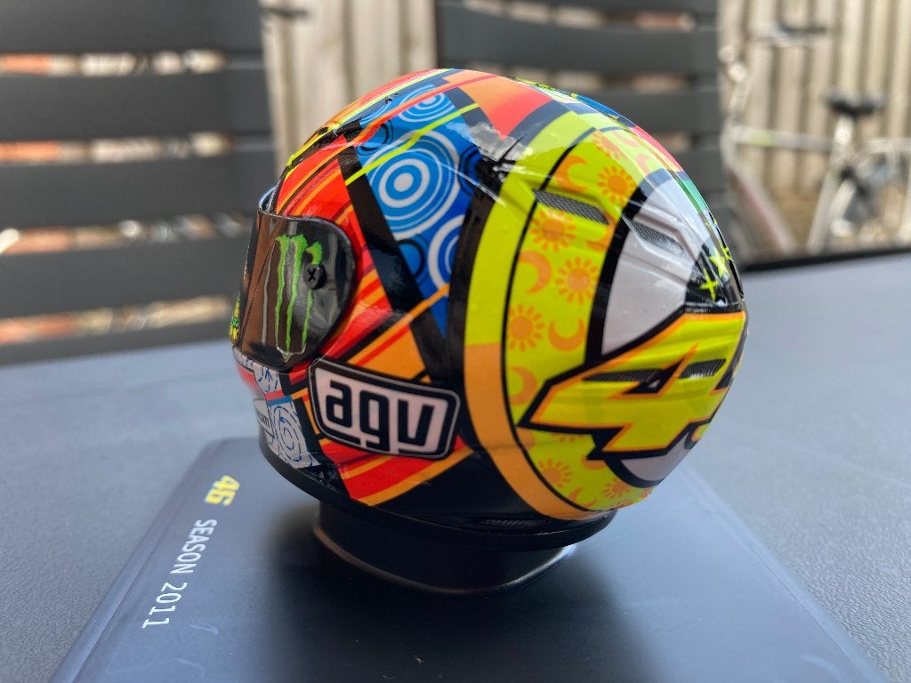 ✅ Valentino Rossi 1:5 helm 2011 Ducati Desmosedici MotoGP, Verzamelen, Automerken, Motoren en Formule 1, Ophalen of Verzenden
