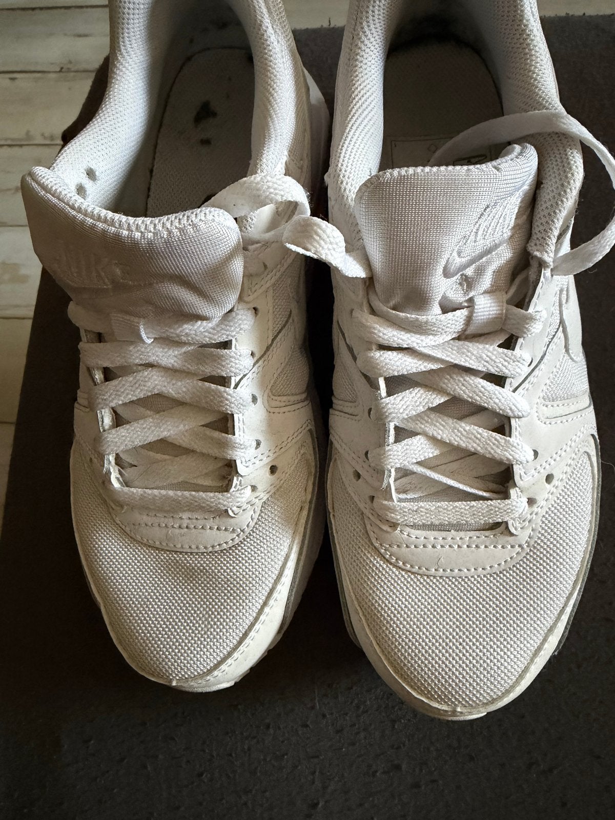 Witte Nike Air Max Sneakers - Maat 40, Kleding | Dames, Schoenen, Ophalen of Verzenden, Gedragen, Wit, Sneakers of Gympen
