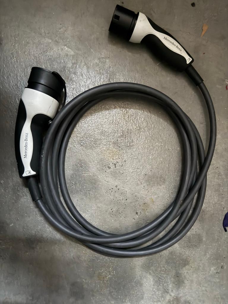 Mercedes-Benz Laadkabel voor Laadpaal, Ophalen of Verzenden, Zo goed als nieuw, Laadkabel