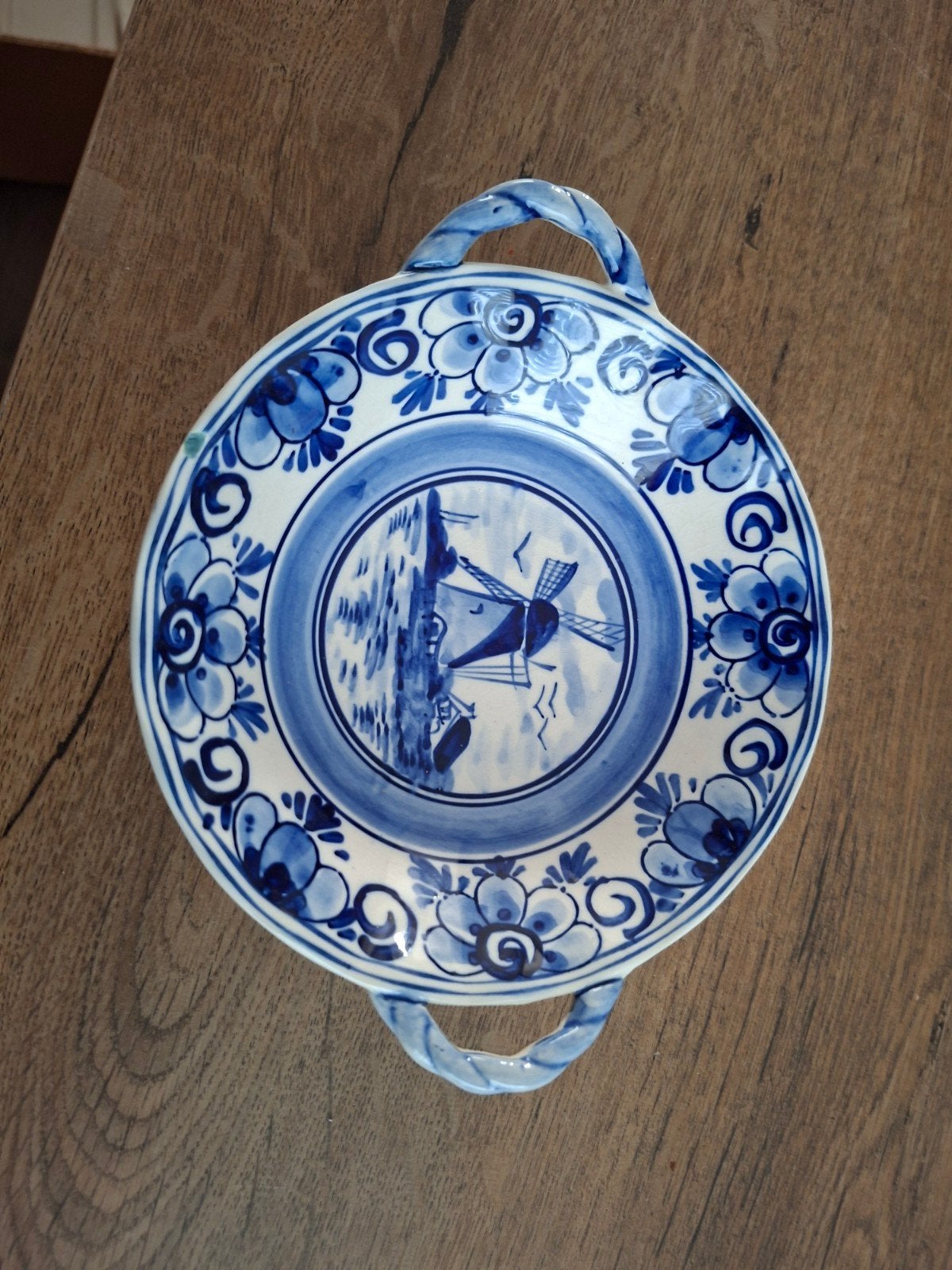 delfsblauw handgeschilderd schaal met handvaten, Antiek en Kunst, Ophalen