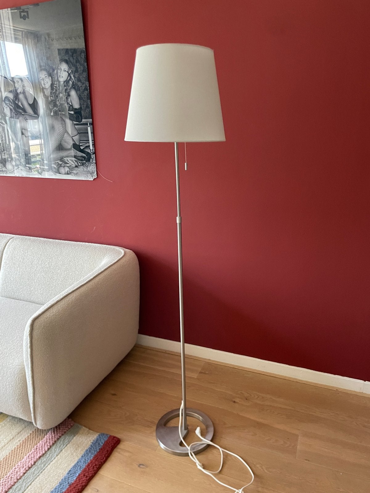 Staande lamp met metalen voet en witte kap, Ophalen, Gebruikt, E27 (groot), Metaal