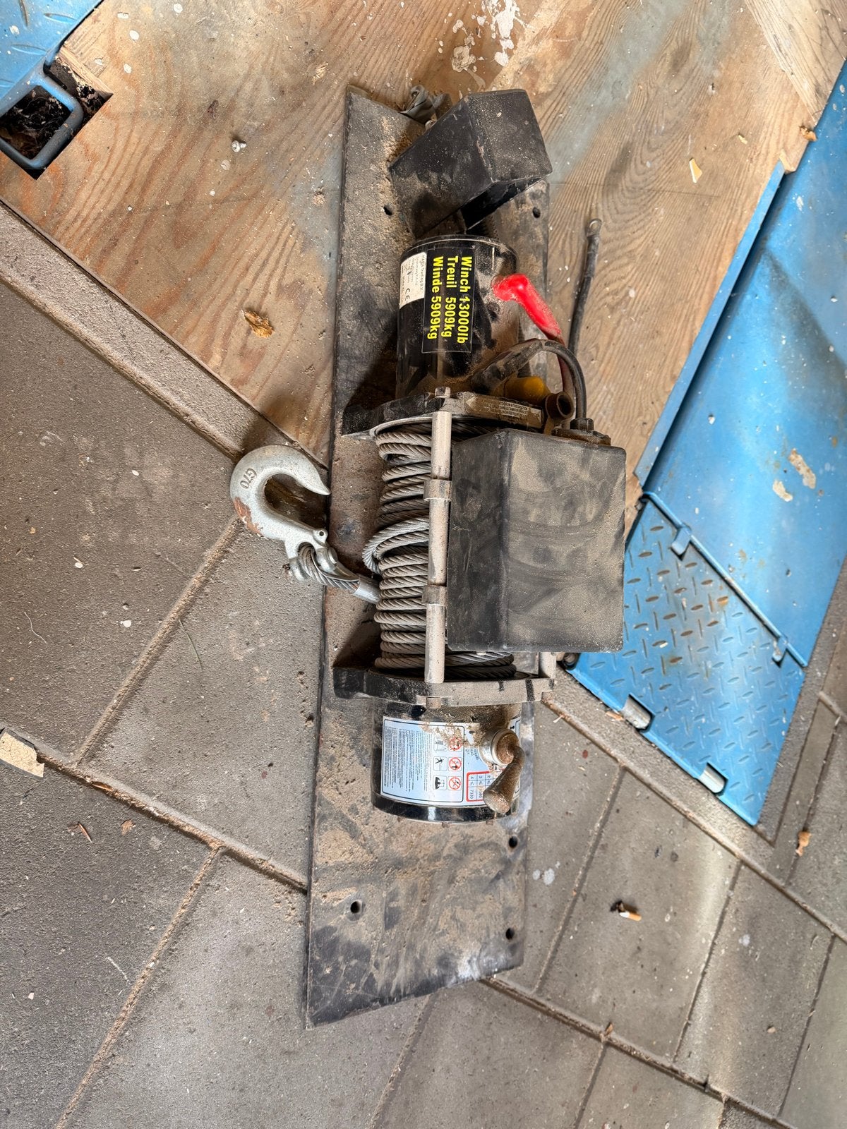 12V Lier 5,9 Ton - Elektrische Kabelwinch, Ophalen, Gebruikt, Elektrisch