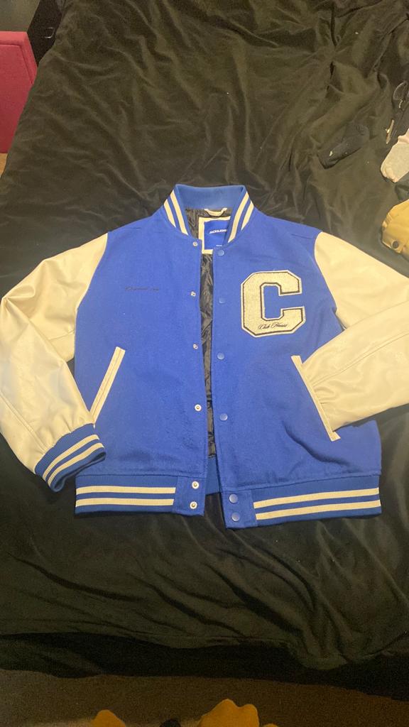 Jack & Jones Varsity Jacket - Maat M, Ophalen of Verzenden, Zo goed als nieuw, Maat 48/50 (M), Blauw