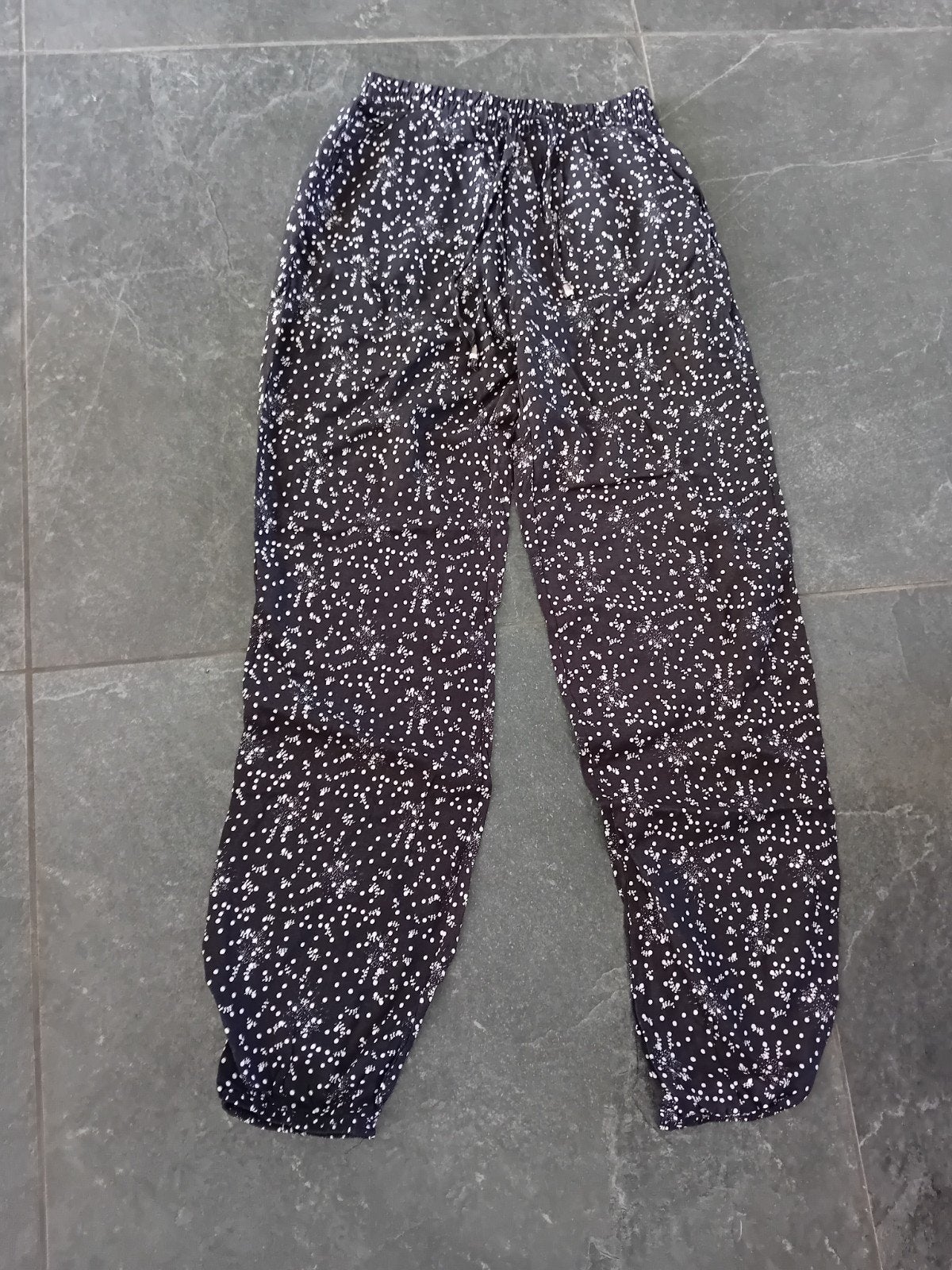 Broek, Verzenden, Zwart, Zo goed als nieuw, Maat 36 (S)