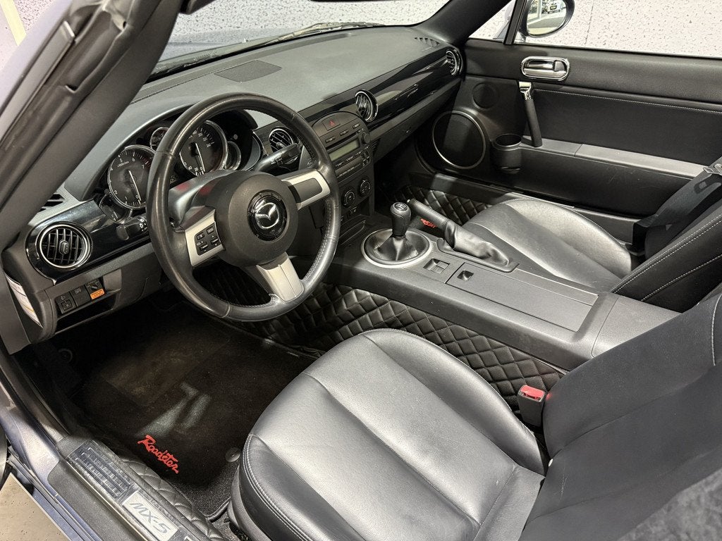Mazda MX-5 1.8 Energy Cabriolet // LEDER // AIRCO // STOELVE, Achterwielaandrijving, Gebruikt, Zwart, 4 cilinders