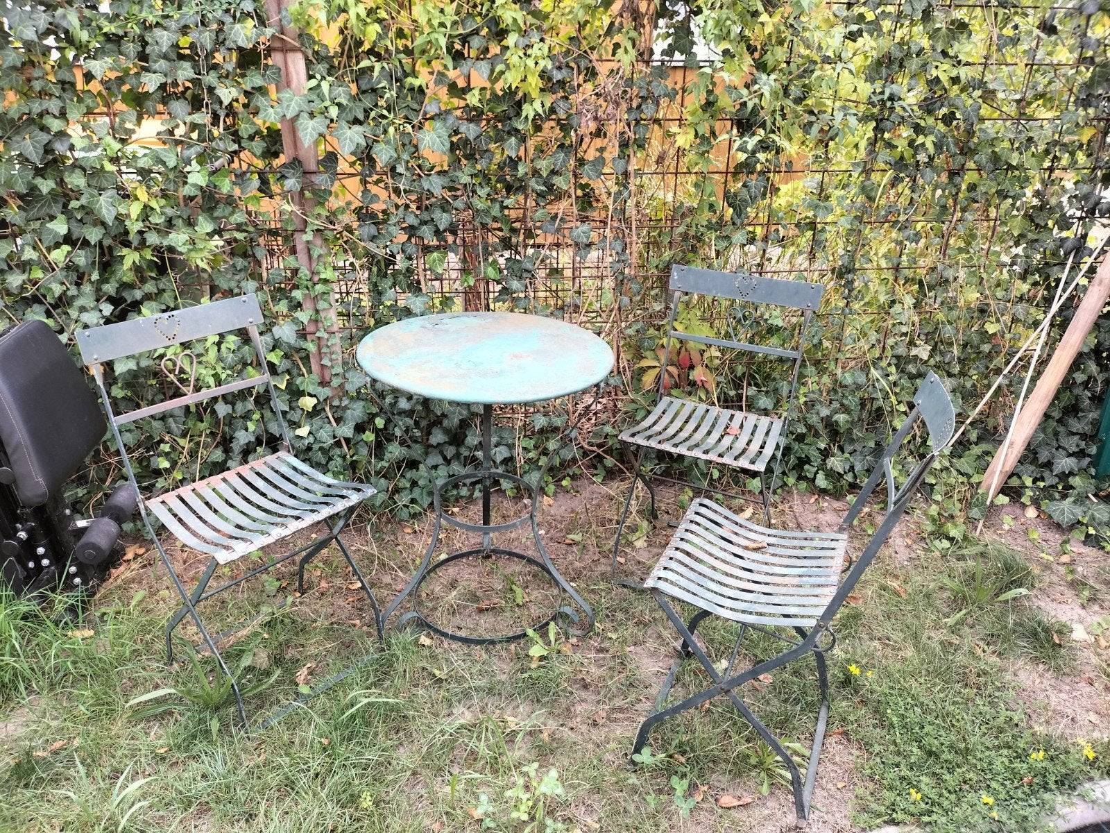 Antieke Franse Bistro Tuinset met Hartjes Ornamenten, Ophalen