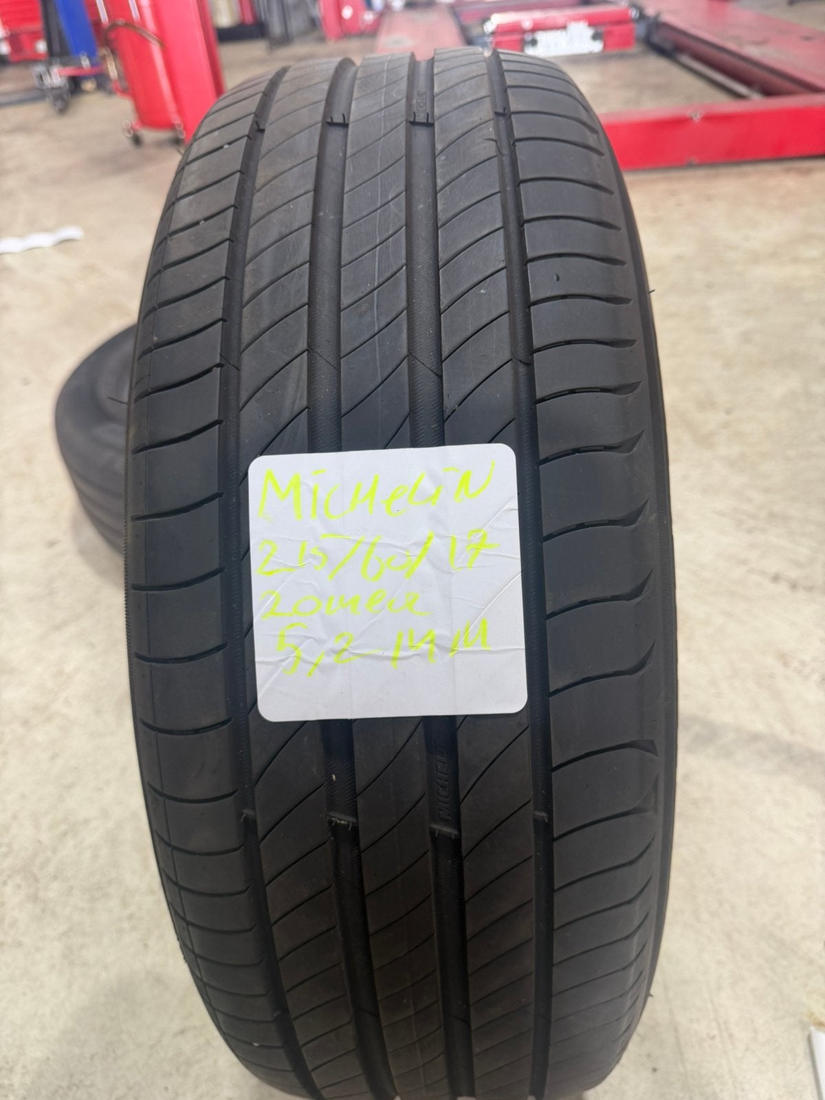Michelin 215/60/17 5,2 MM Zomer 4x, Ophalen
