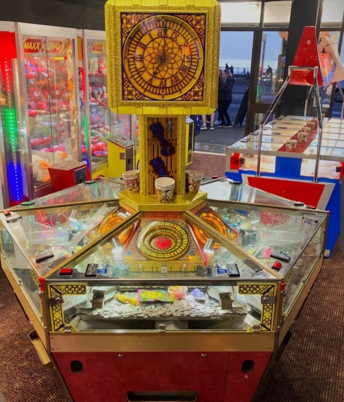 Muntenschuiver / Coin Pusher big ben  met alle toebehoren, Ophalen of Verzenden, Gebruikt