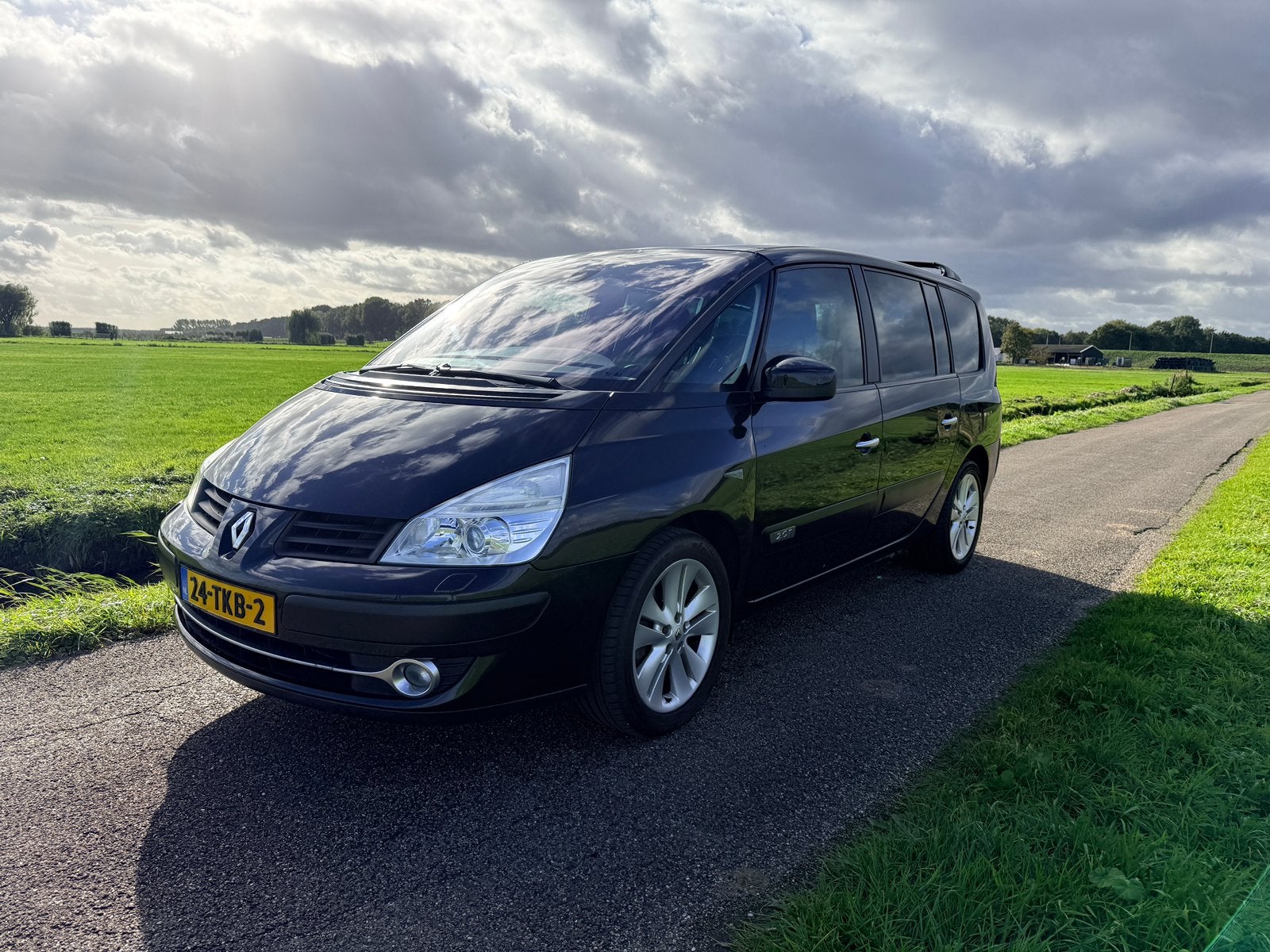 Renault Grand Espace 2.0 16V Turbo 147KW 2012 Zwart, Auto's, Voorwielaandrijving, Zwart, 4 cilinders, 2000 kg
