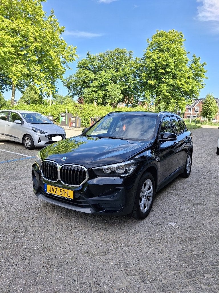 BMW X1 Xdrive25e 220pk Aut 2020 Zwart, 125 pk, 4 cilinders, Leder en Stof, Zwart