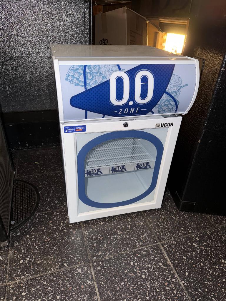 Partij horeca koelingen / barkoelingen / display koelkasten, Ophalen, Zonder vriesvak, 200 liter of meer, 60 cm of meer
