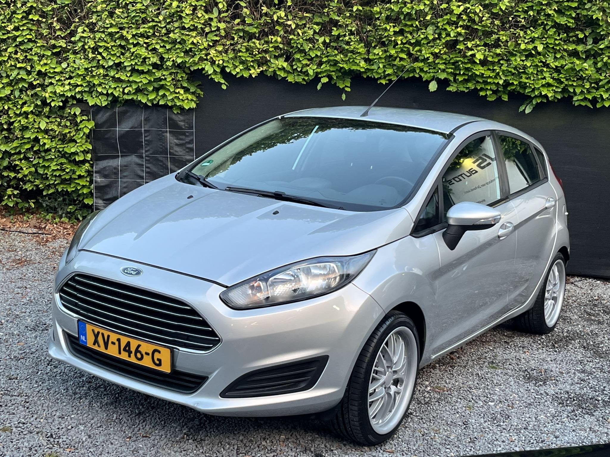 Ford Fiesta 1.0 EcoBoost Titanium 100PK 5D 12-2014 AIRCO NAV, Auto's, Voorwielaandrijving, Euro 6, 23 km/l, Bedrijf