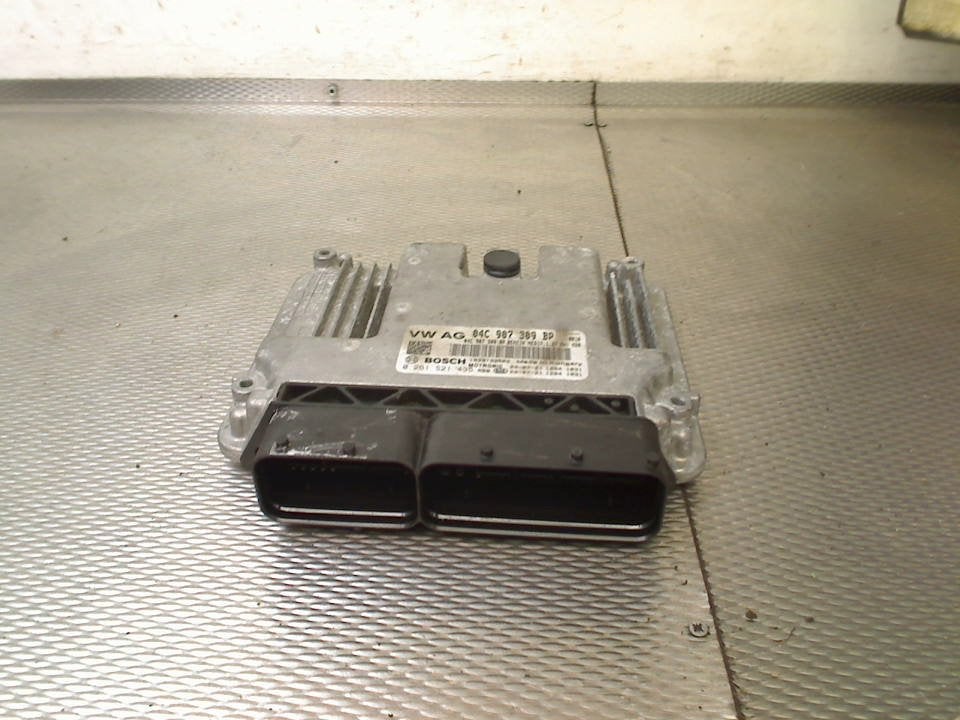 Computer Motor Skoda Fabia III Combi (NJ5) 2020 04C907309BP, Info@skoda-auto.de, Skoda, Škoda Auto Deutschland GmbH, Gebruikt