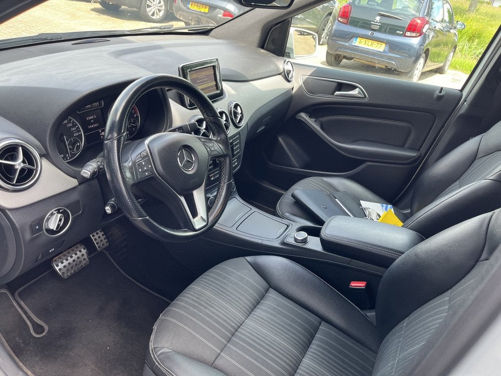 Mercedes-Benz B-Klasse 180 Ambition Led / Cruise / Stoelverw, Auto's, Euro 5, 1325 kg, Gebruikt, 4 cilinders