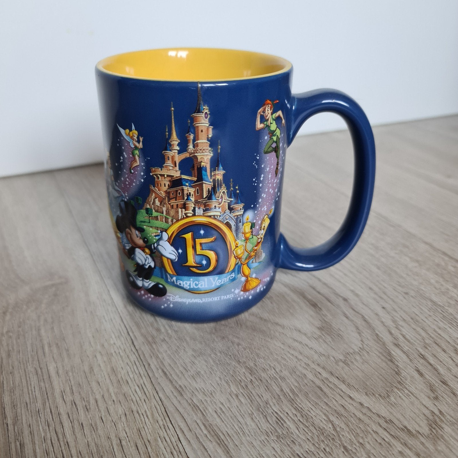 Disneyland Parijs mok Once upon 15th anniversary, Ophalen of Verzenden, Mickey Mouse, Zo goed als nieuw, Servies