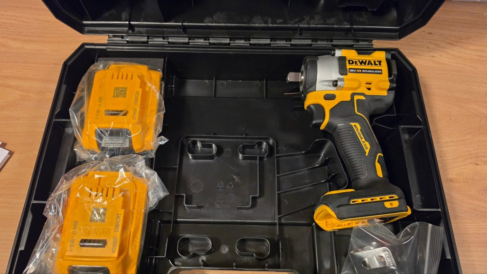 DeWalt DCF922 Slagmoersleutel 18V XR Brushless