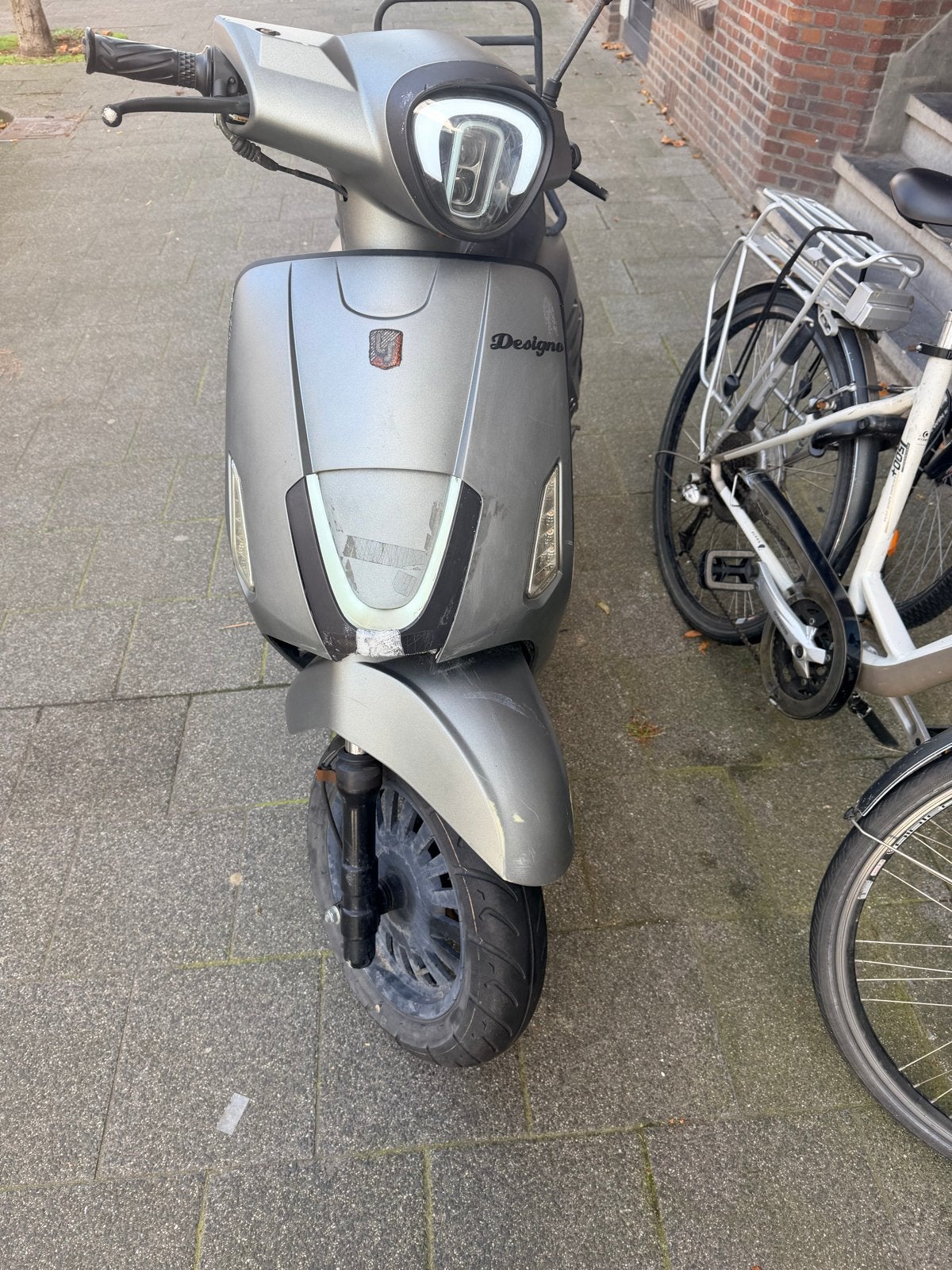 La souris Designo Opknapper met lage kilometerstand, Overige merken, Gebruikt, Ophalen of Verzenden, Benzine