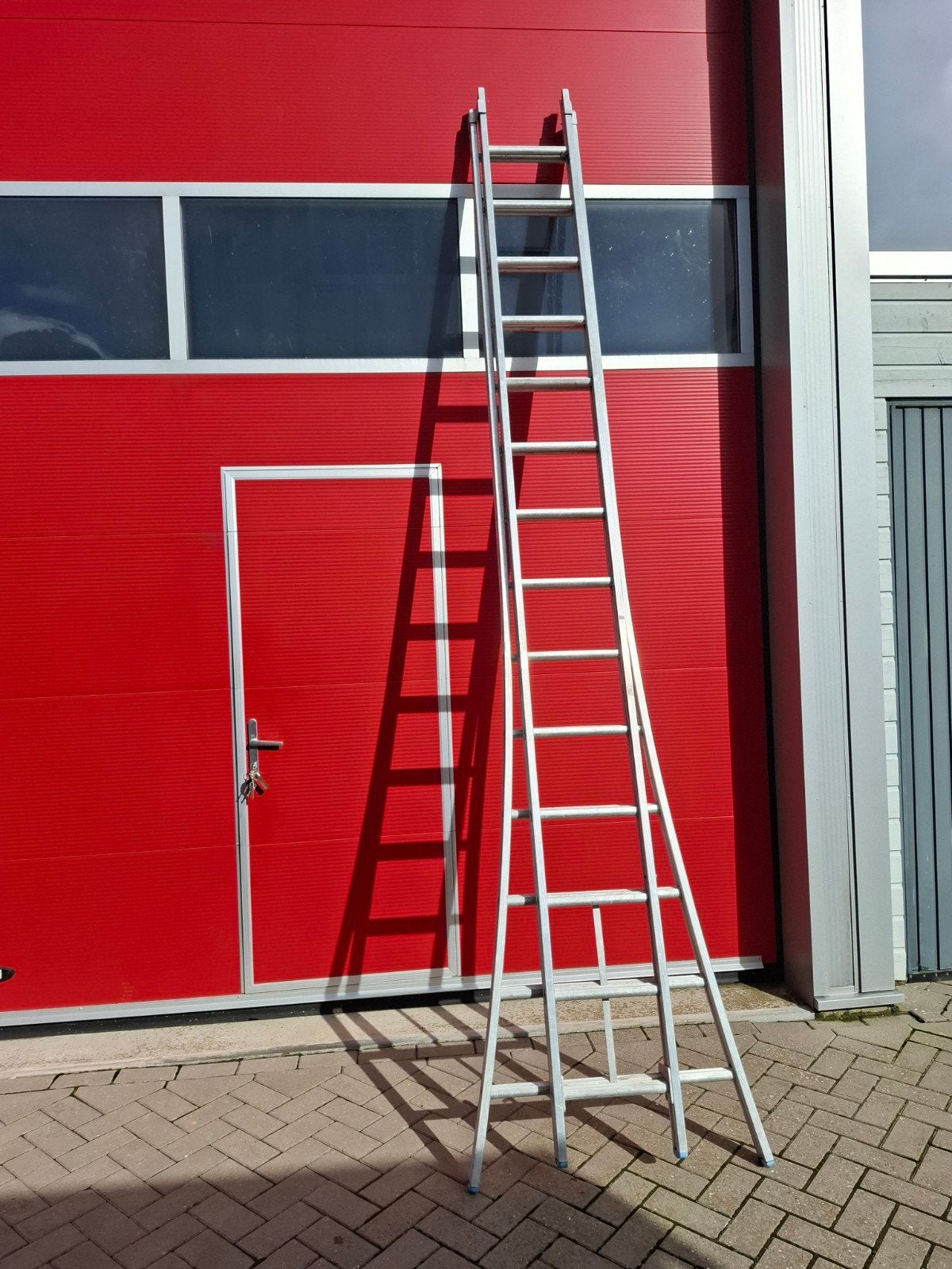 2 delige aluminium ladder 2 x 14, Ophalen of Verzenden, Zo goed als nieuw, Overige typen, 5 meter of hoger